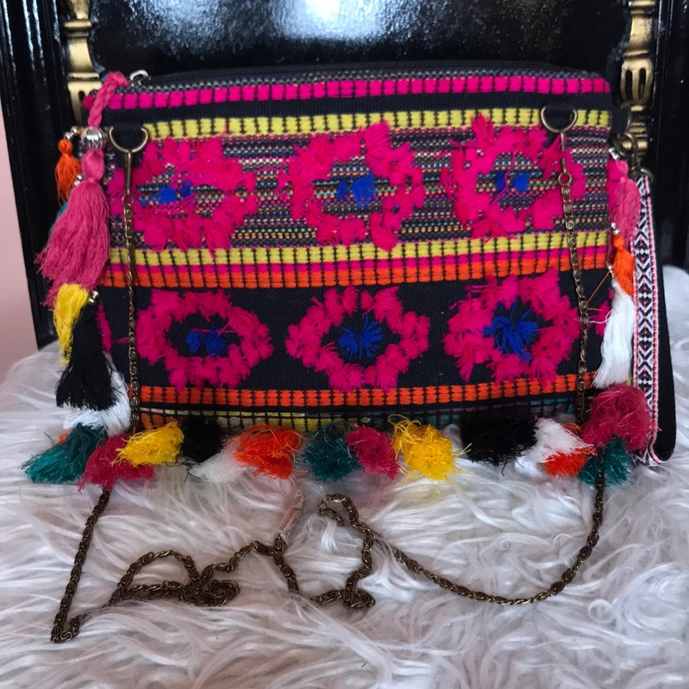 Steven by Steve Madden multi color tassel clutch - Picture 5 of 7